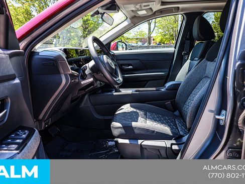 Used 2025 Nissan Kicks SV w/ SV Premium Package FWD image 18