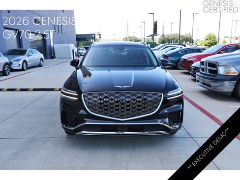 Used 2026 Genesis GV70 2.5T AWD/4WD image 3