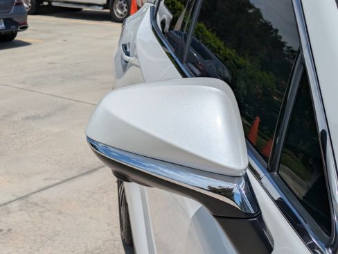 Used 2023 Lexus RX 350 Premium Plus w/ Cold Area Package FWD image 8