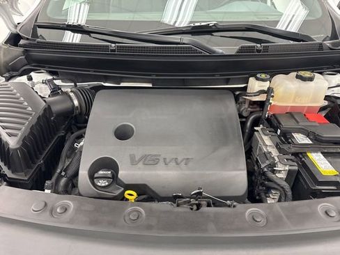Used 2023 Buick Enclave Essence image 38