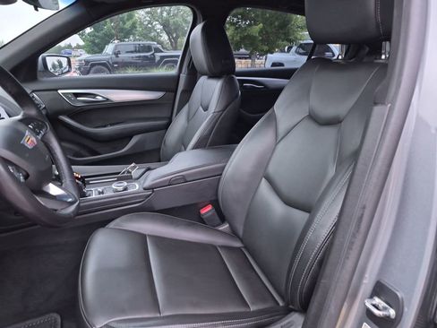 Used 2023 Cadillac CT5 Luxury RWD image 18