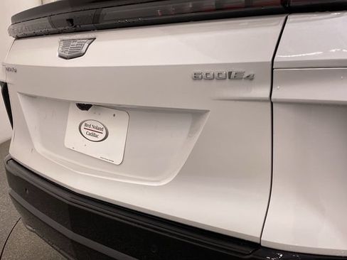 New 2025 Cadillac Lyriq Sport AWD/4WD image 33