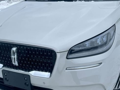 Used 2022 Lincoln Corsair Reserve w/ Equipment Group 201A image 11