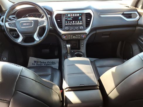 Used 2017 GMC Acadia SLT image 2