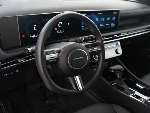 Certified 2025 Hyundai Santa Cruz SEL image 20