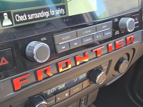New 2025 Nissan Frontier PRO-4X w/ Pro Premium Package image 28