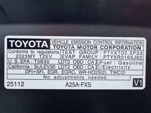 Used 2023 Toyota RAV4 XSE w/ Weather Package AWD/4WD image 20