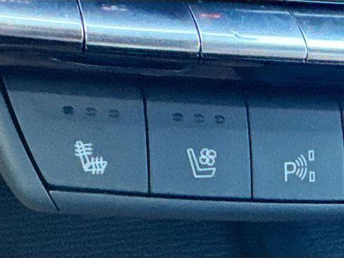 Used 2025 Cadillac CT5 Premium Luxury image 21