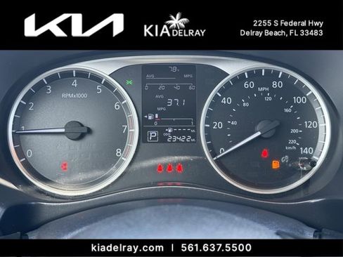 Used 2023 Nissan Kicks S image 29