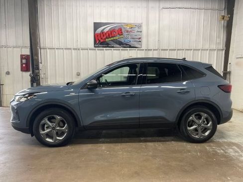 Used 2026 Ford Escape ST-Line w/ Tech Pack #1 AWD/4WD image 5