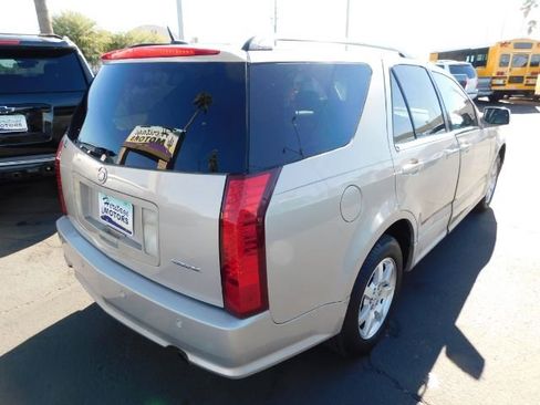 Used 2007 Cadillac SRX w/ Utility Package image 6