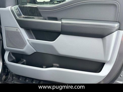 New 2025 Ford F250 XLT w/ Black Appearance Package image 14