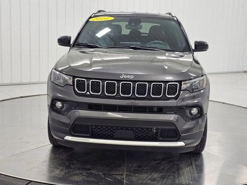 Used 2024 Jeep Compass Limited image 35