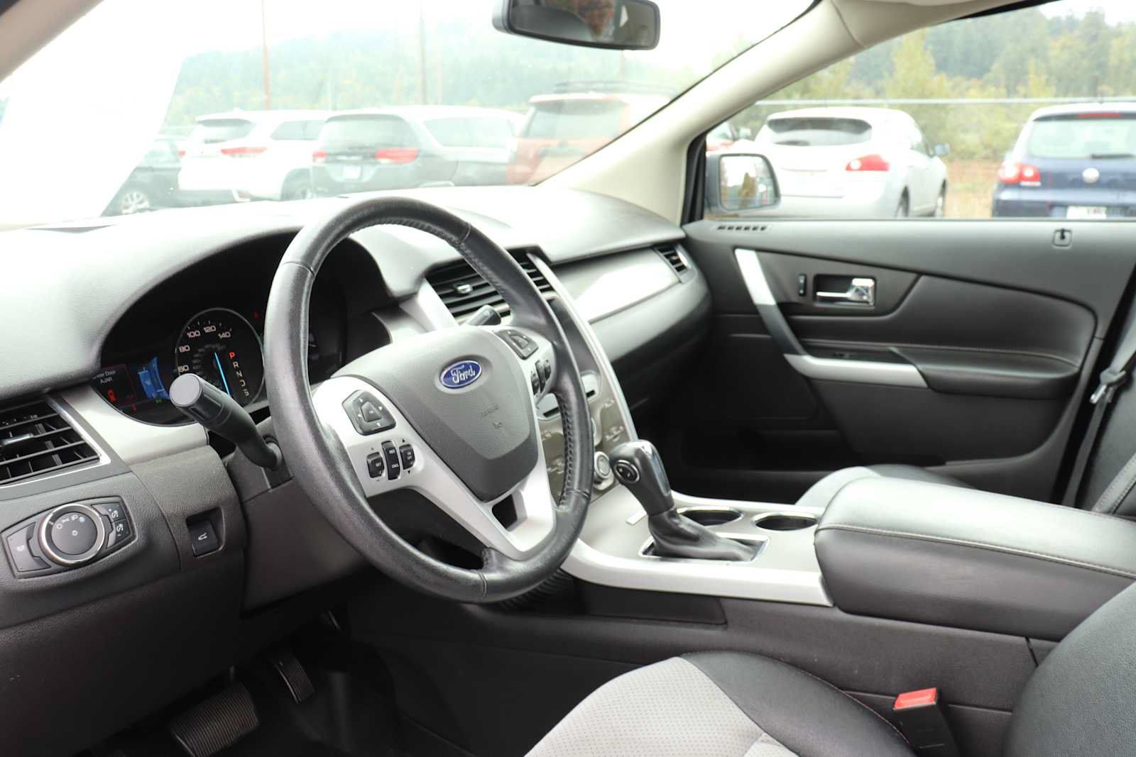 Used 2014 Ford Edge SEL w/ Canadian Touring Package AWD/4WD image 10