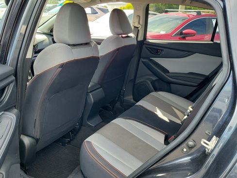 Used 2019 Subaru Crosstrek 2.0i Premium w/ Moonroof Package AWD/4WD image 14