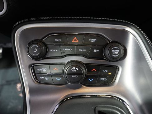 Used 2020 Dodge Challenger SRT Hellcat RWD image 38
