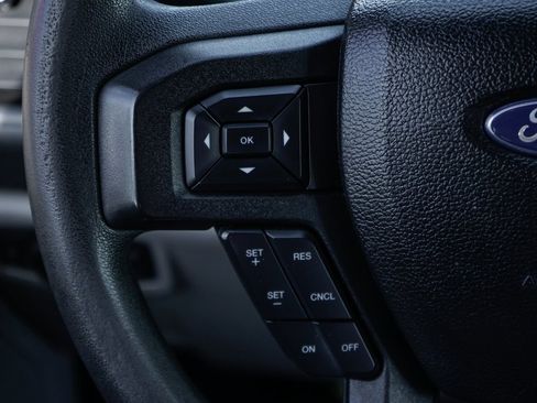 Used 2017 Ford F550 XL image 21