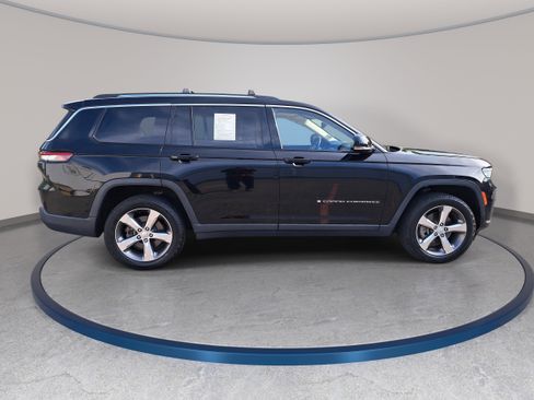 Used 2021 Jeep Grand Cherokee L Limited image 4