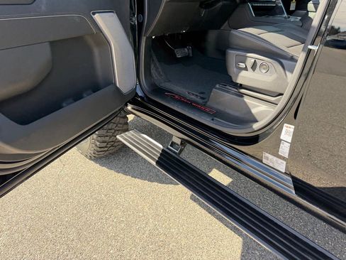 New 2026 GMC Sierra 2500 Denali w/ Denali Reserve Package image 28