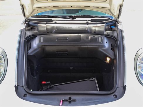 Used 2006 Porsche 911 Carrera S image 42