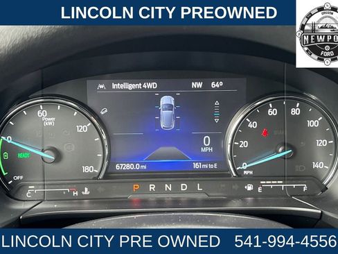 Used 2021 Ford Escape SE image 25