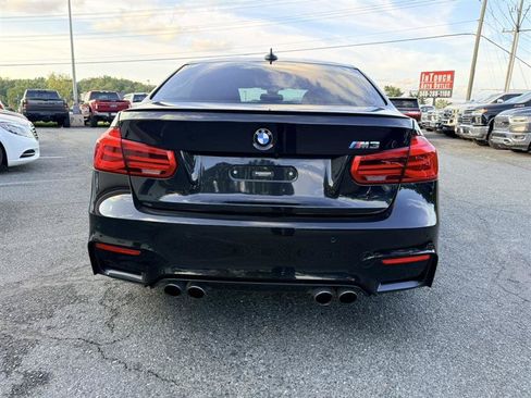 Used 2016 BMW M3 RWD image 5