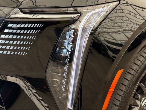 New 2025 Cadillac Escalade IQ Sport 2 w/ LPO, ONYX Package image 14