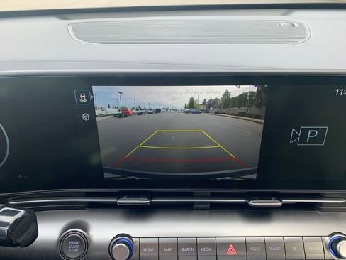 New 2026 Hyundai Kona SEL Premium image 17