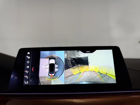 Used 2019 BMW M5 w/ Executive Package image 16