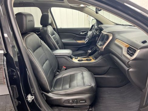 Used 2018 GMC Acadia Denali w/ Technology Package image 23