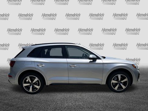 Certified 2023 Audi Q5 2.0T Premium Plus w/ Premium Plus Package AWD/4WD image 10