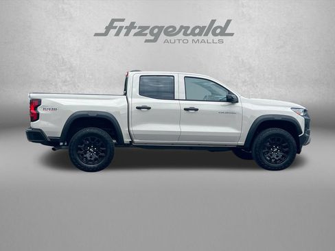Used 2026 Chevrolet Colorado Trail Boss AWD/4WD image 3