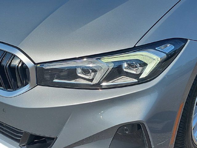Used 2023 BMW 330i Sedan w/ Driving Assistance Package RWD image 33