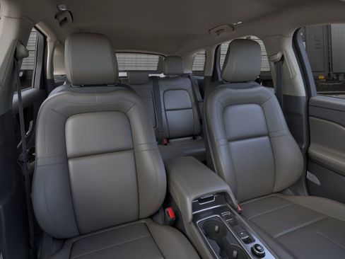 New 2025 Lincoln Corsair Premiere w/ Rear Removable Package Tray image 10