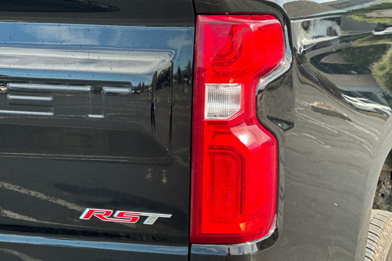 Used 2026 Chevrolet Silverado 1500 RST RWD image 47