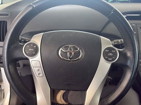 Used 2010 Toyota Prius FWD image 5