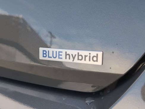 New 2026 Hyundai Elantra Hybrid FWD image 26