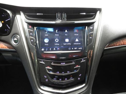 Used 2019 Cadillac CTS Luxury RWD image 25