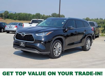 Used 2022 Toyota Highlander Platinum