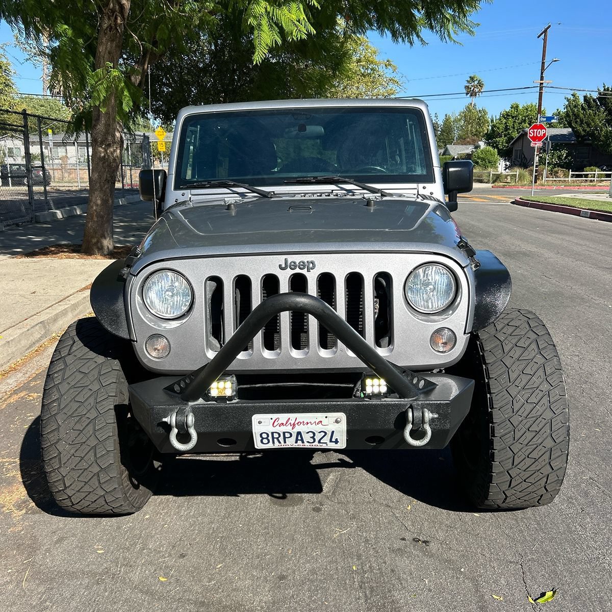 Used 2016 Jeep Wrangler Unlimited Sport w/ Connectivity Group AWD/4WD image 2