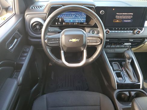 Used 2024 Chevrolet Colorado LT w/ LT Convenience Package II image 13