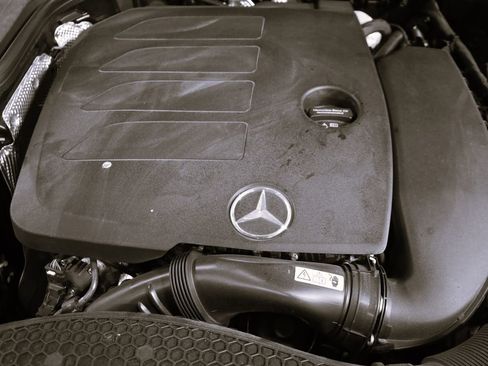 Used 2020 Mercedes-Benz E 350 4MATIC Sedan image 51