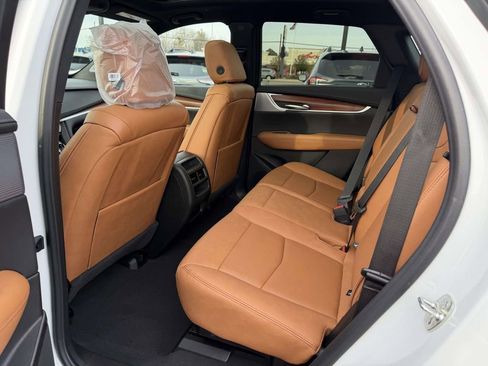 New 2026 Cadillac XT5 Premium Luxury AWD/4WD image 13