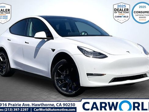 Used 2021 Tesla Model Y Long Range AWD/4WD image 1