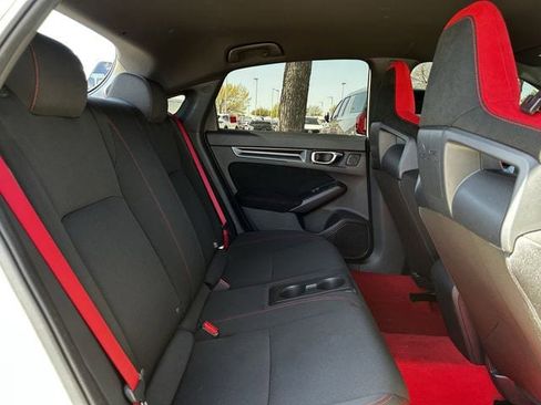 Used 2023 Honda Civic Type R image 32
