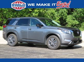 Used 2025 Nissan Pathfinder S AWD/4WD video 1