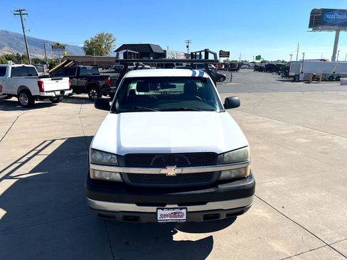 Used 2004 Chevrolet Silverado 2500 4x4 Regular Cab image 8