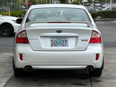 Used 2009 Subaru Legacy 2.5i Limited AWD/4WD image 4