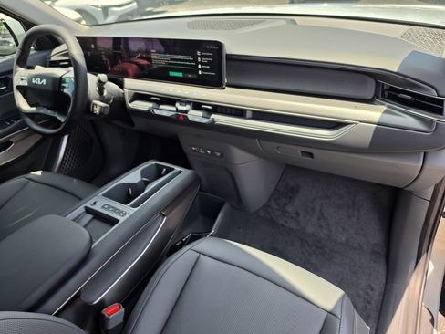 New 2026 Kia EV9 Light RWD image 12