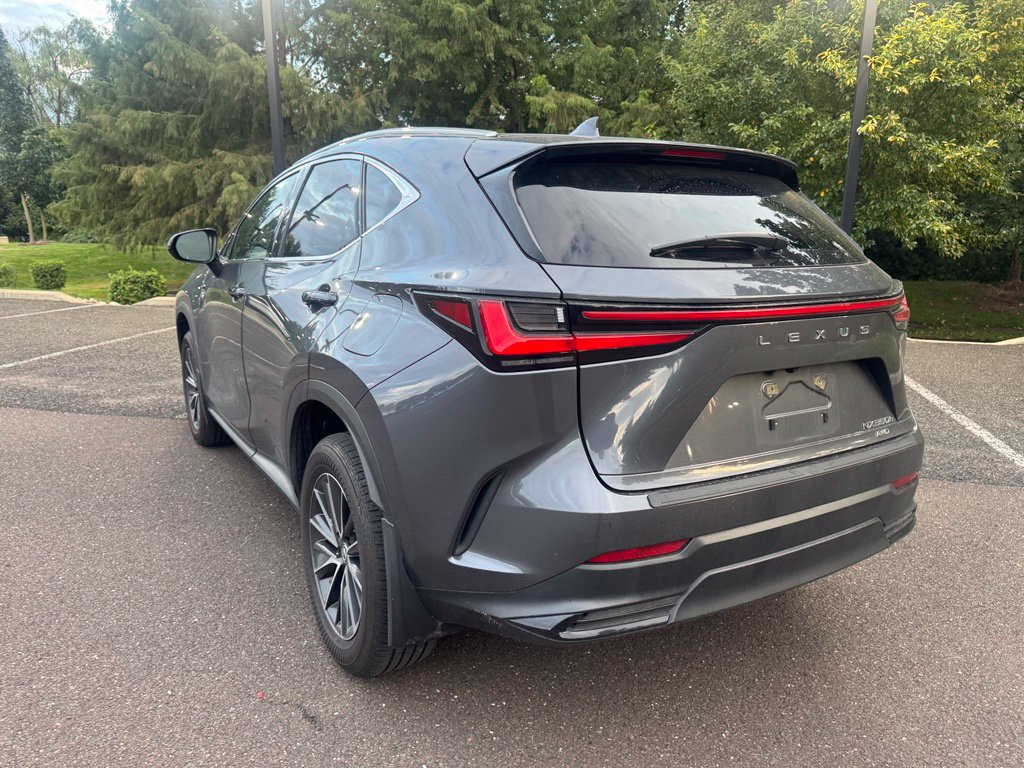 Used 2024 Lexus NX 350h AWD image 3